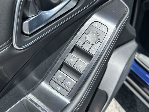 New 2025 Nissan Rogue Platinum image 18