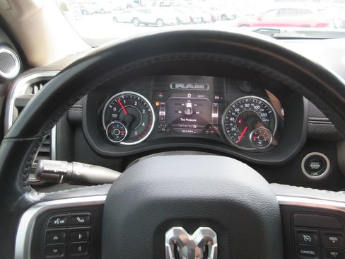 Used 2020 RAM 3500 Laramie AWD/4WD image 33