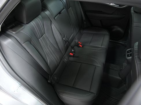 New 2026 Buick Envision Avenir image 15