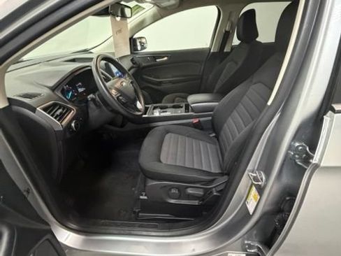 Used 2024 Ford Edge SE w/ Black Appearance Package AWD/4WD image 14