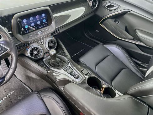 Used 2021 Chevrolet Camaro SS RWD image 25