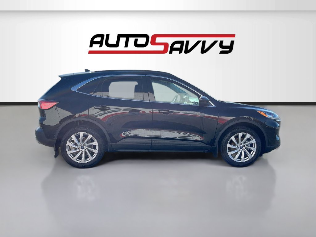 Used 2022 Ford Escape Titanium w/ Titanium Elite Package AWD/4WD image 8