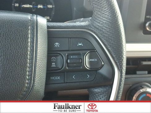 Certified 2024 Toyota Tacoma TRD Off-Road AWD/4WD image 21