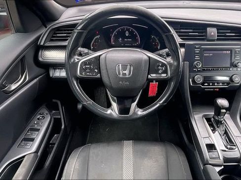 Used 2019 Honda Civic Sport image 5
