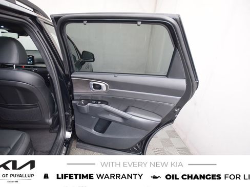 New 2025 Kia Sorento SX Prestige image 13
