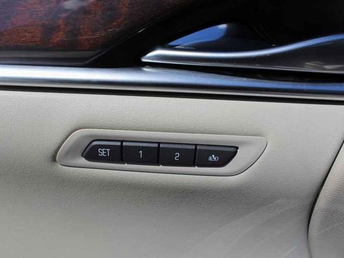 Used 2017 Cadillac XTS Premium Luxury image 11