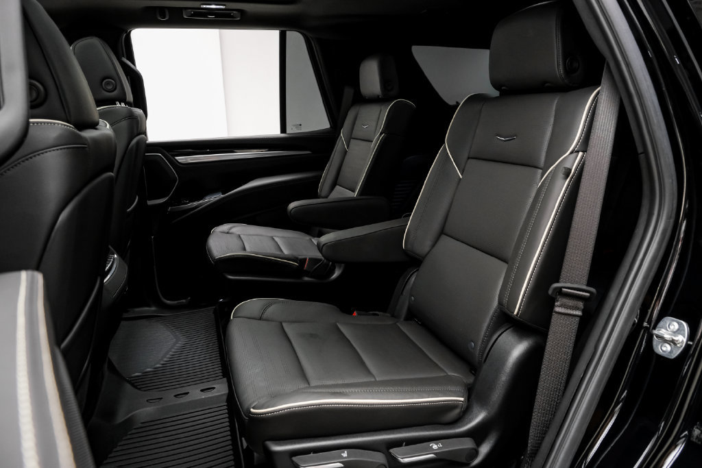 Used 2026 Cadillac Escalade Sport w/ Touring Package AWD/4WD image 46