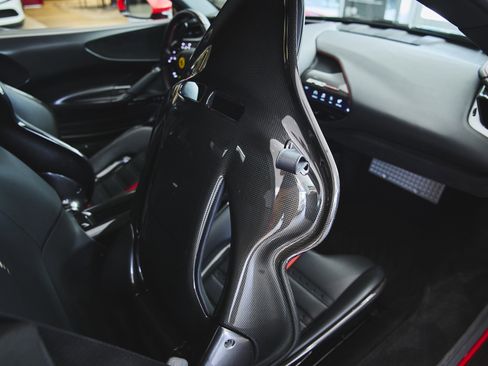 Used 2021 Ferrari SF90 Stradale image 34