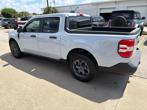 Used 2025 Ford Maverick XLT w/ XLT Luxury Package AWD/4WD image 2