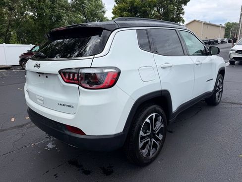Used 2023 Jeep Compass Limited AWD/4WD image 7