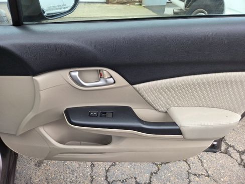 Used 2014 Honda Civic LX image 13