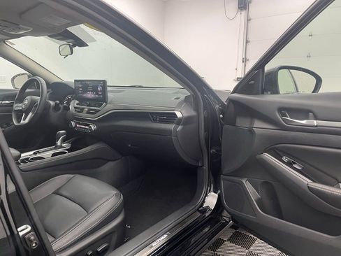 Used 2024 Nissan Altima 2.5 SL image 25