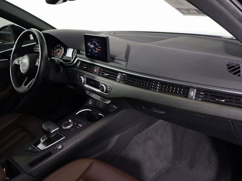 Used 2019 Audi A4 2.0T Premium image 9