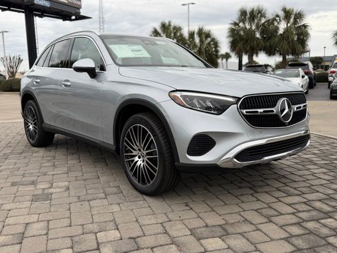 New 2026 Mercedes-Benz GLC 300 image 7