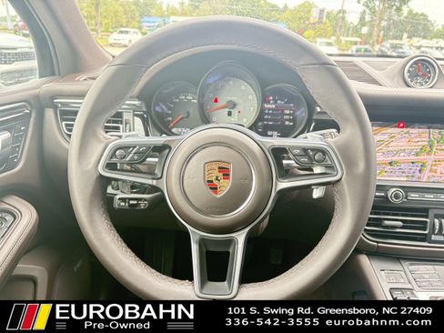 Used 2021 Porsche Macan S image 22