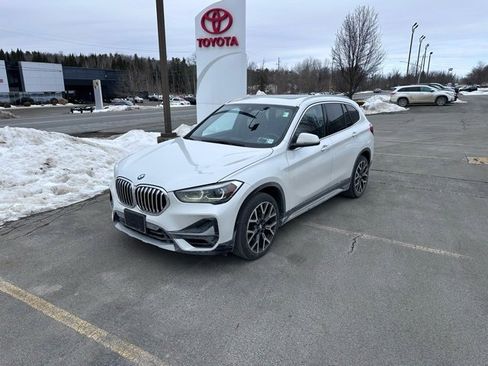 Used 2022 BMW X1 xDrive28i w/ Convenience Package image 7