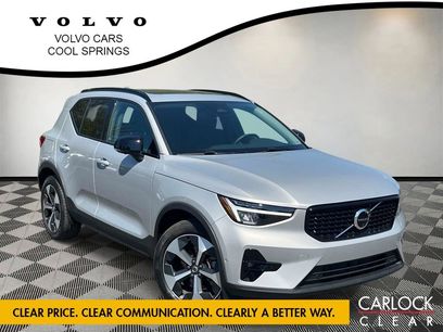 Used 2025 Volvo XC40 B5 Plus w/ Climate Package