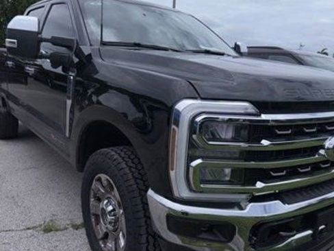 Used 2025 Ford F250 King Ranch w/ Chrome Package AWD/4WD image 1