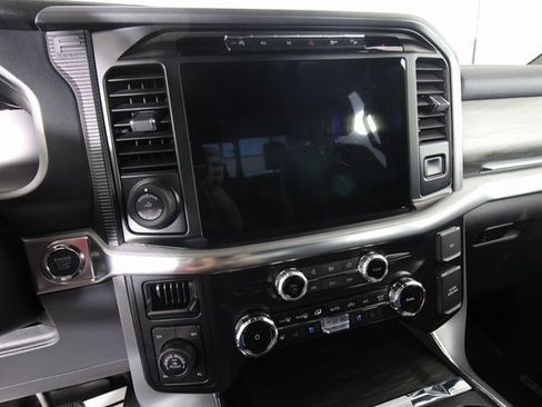 Certified 2024 Ford F150 Lariat w/ Equipment Group 502A High image 17