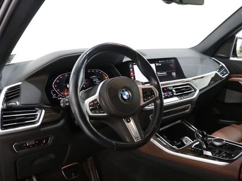 Used 2023 BMW X5 xDrive40i w/ M Sport Package AWD/4WD image 15
