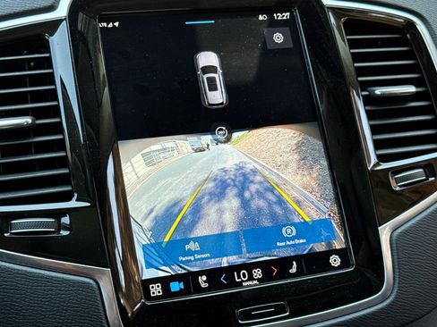 Certified 2023 Volvo XC90 T8 Plus image 25