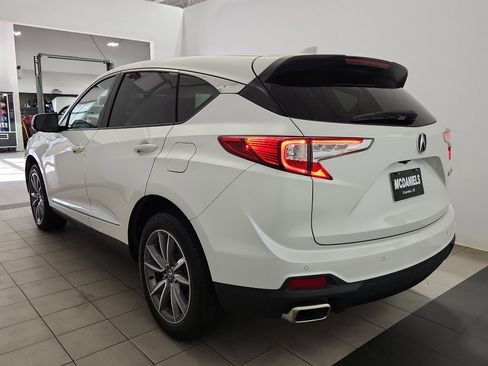 Used 2023 Acura RDX FWD w/ Technology Package image 5