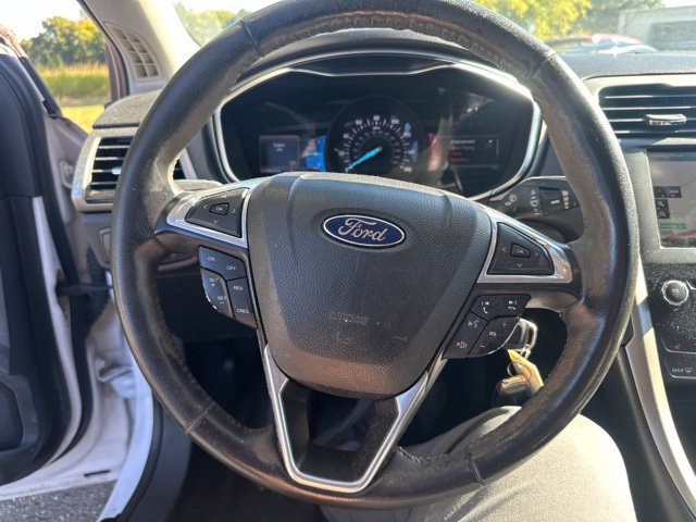 Used 2013 Ford Fusion SE FWD image 20