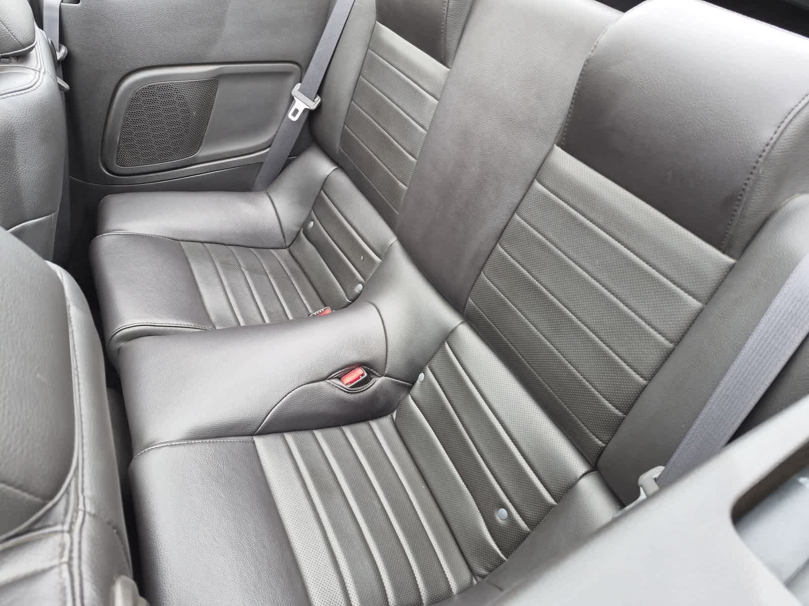Used 2009 Ford Mustang Shelby GT500 RWD image 19
