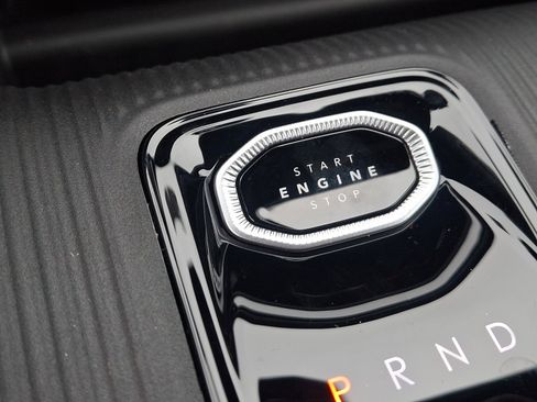 New 2026 Jeep Cherokee Overland image 16