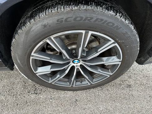 Used 2024 BMW X6 xDrive40i w/ Premium Package image 8