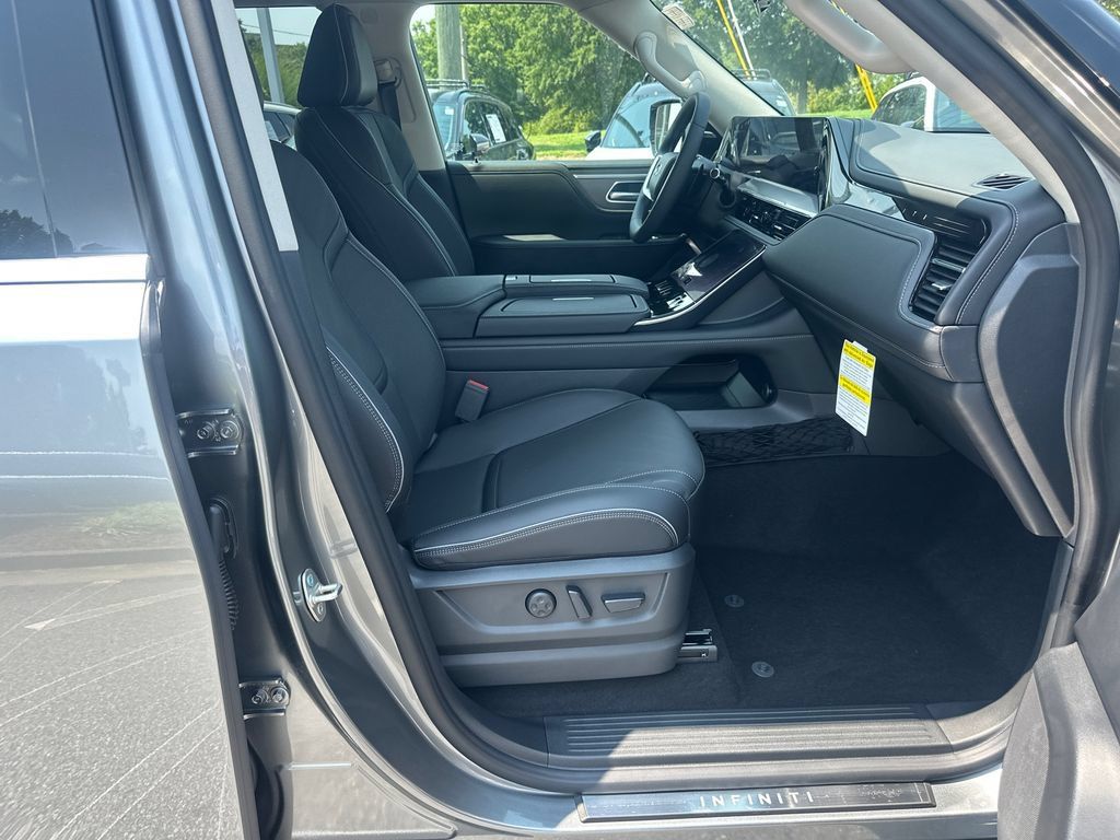 New 2027 INFINITI QX80 Luxe w/ Cargo Package RWD image 11