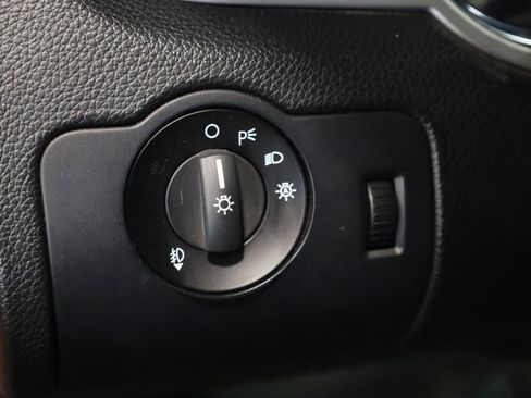 Used 2014 Ford Mustang GT Premium image 19