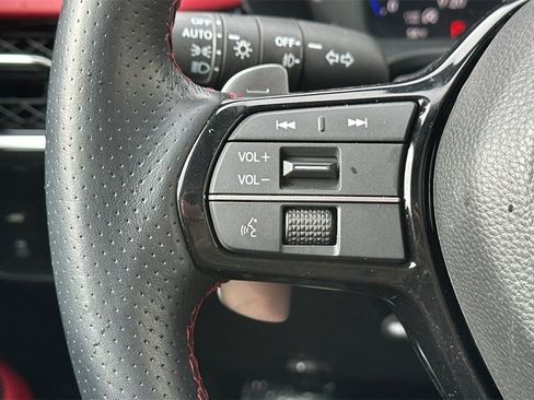 Certified 2025 Acura ADX A-Spec image 29