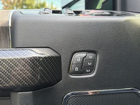 Used 2021 Ford F250 Lariat w/ Lariat Ultimate Package AWD/4WD image 51