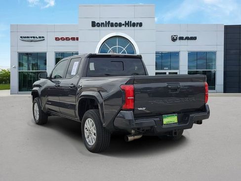 Used 2026 Toyota Tacoma SR5 RWD image 4