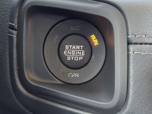 New 2026 Jeep Gladiator Sport image 21