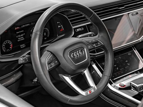 Used 2021 Audi SQ8 Prestige image 14