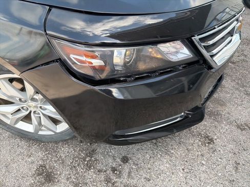 Used 2017 Chevrolet Impala LT image 22