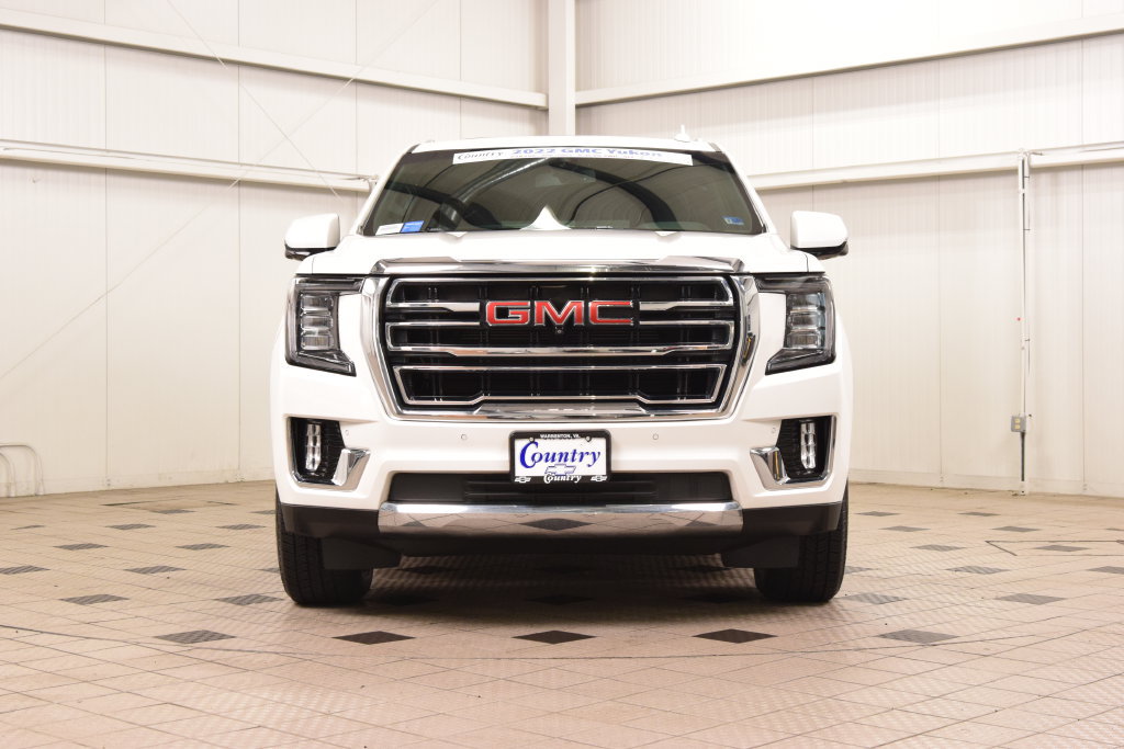 Used 2022 GMC Yukon SLT w/ SLT Luxury Package AWD/4WD image 2