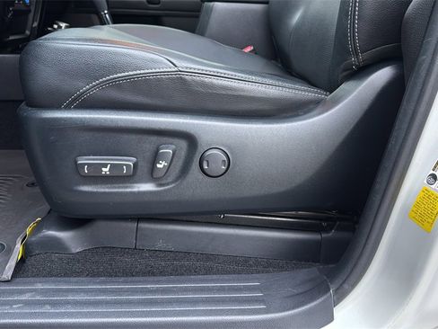 Used 2021 Toyota 4Runner Nightshade image 11