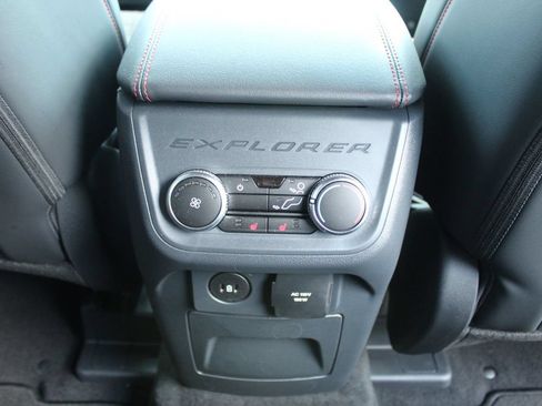 New 2026 Ford Explorer ST-Line w/ ST-Line Street Pack AWD/4WD image 17