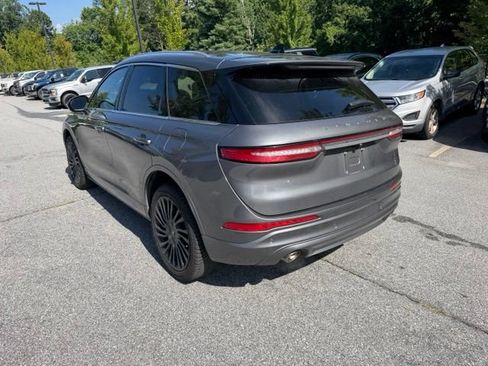 Used 2022 Lincoln Corsair Reserve w/ Luxury Package AWD/4WD image 3