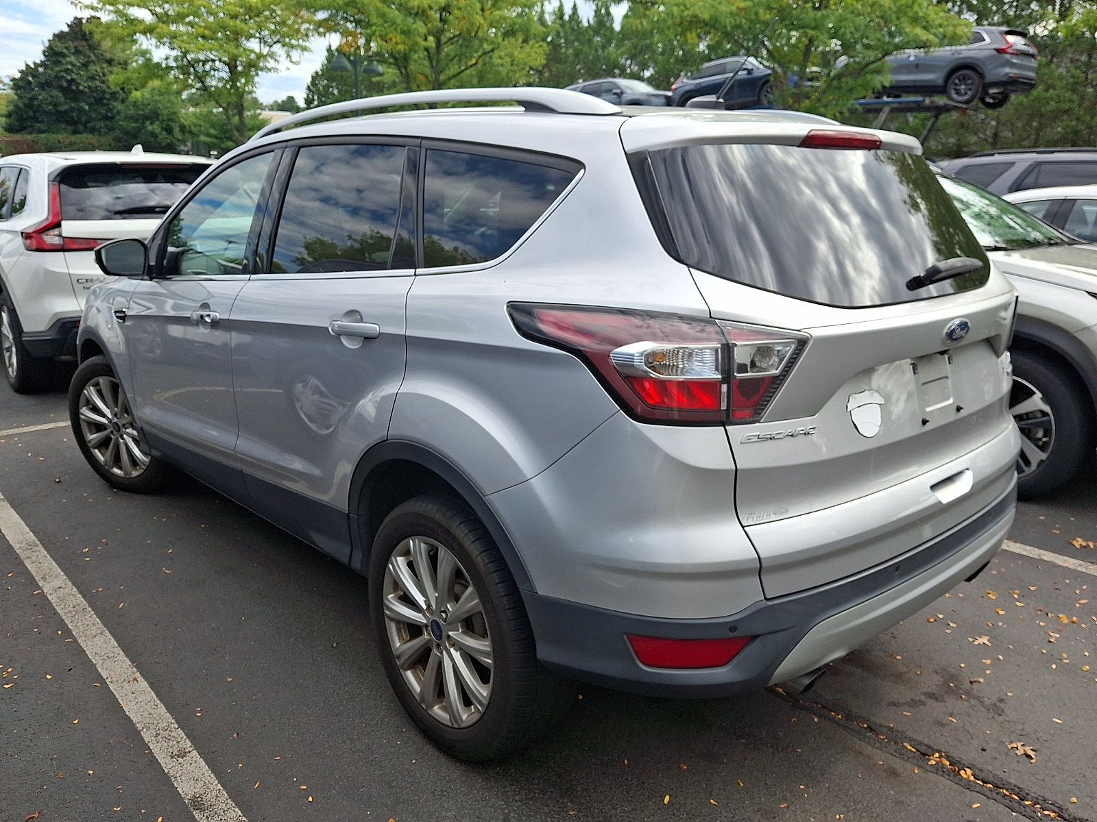 Used 2017 Ford Escape Titanium AWD/4WD image 3