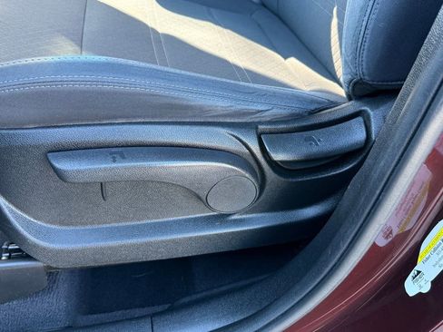 Used 2018 Kia Sorento LX image 30