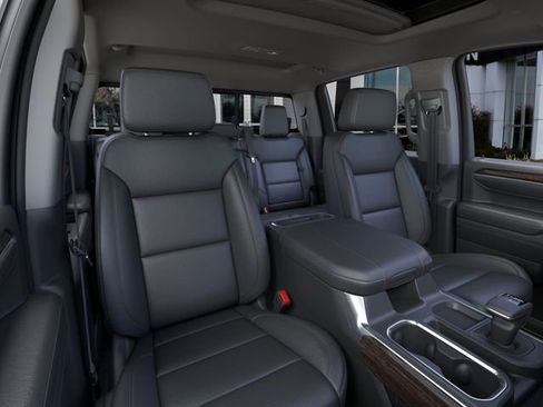 New 2026 GMC Sierra 1500 SLT image 16