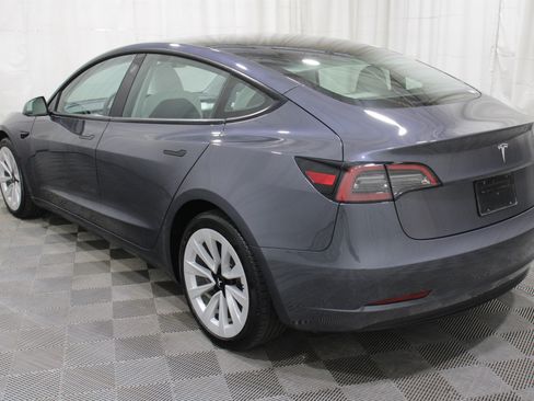 Used 2023 Tesla Model 3 Standard Range RWD image 29