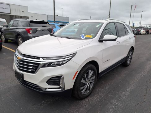 Used 2024 Chevrolet Equinox Premier AWD/4WD image 4