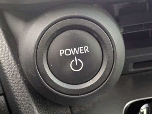 Used 2024 Toyota Prius LE image 22