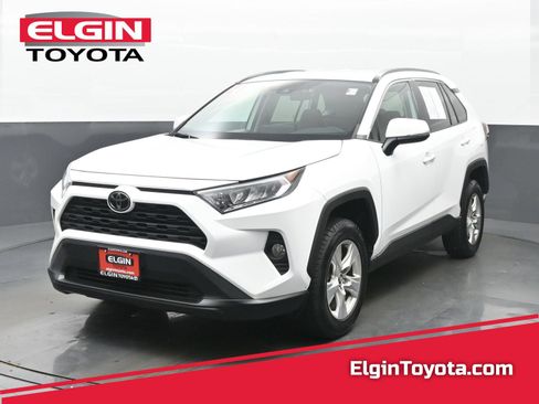 Used 2021 Toyota RAV4 XLE AWD/4WD image 1