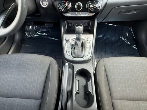 Used 2023 Hyundai Kona SEL FWD image 26